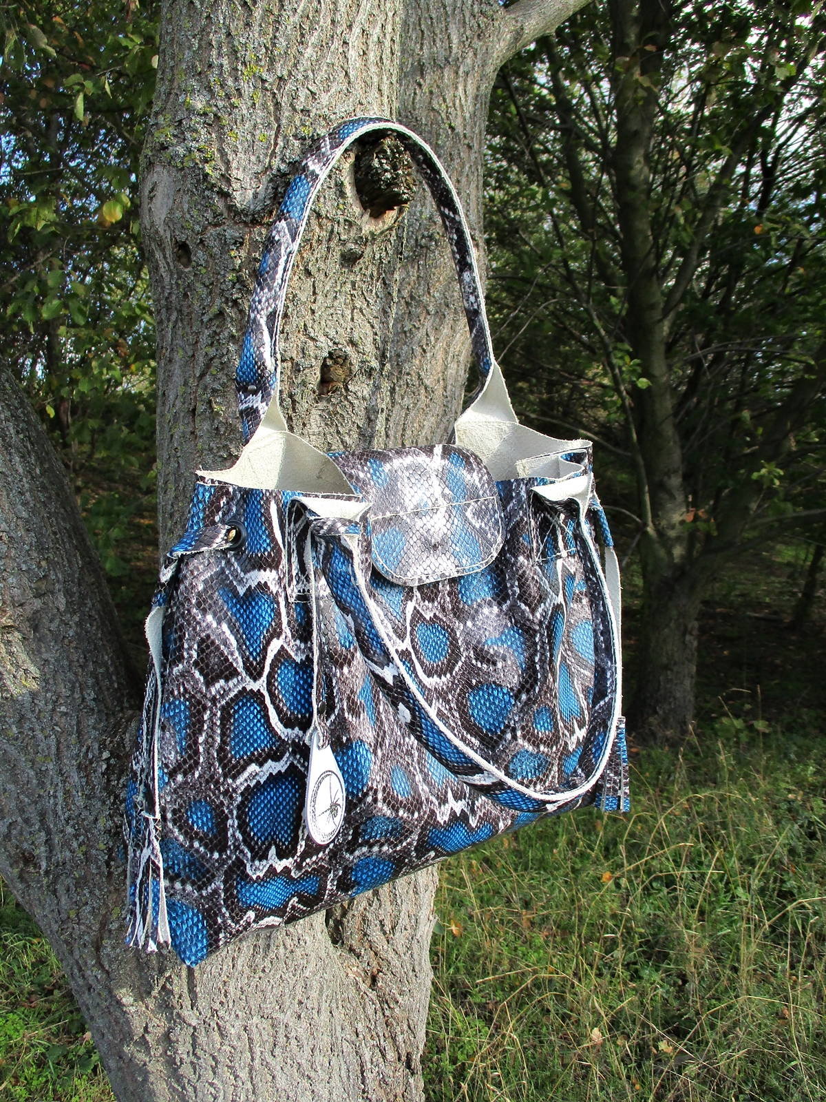 Python tote bag online